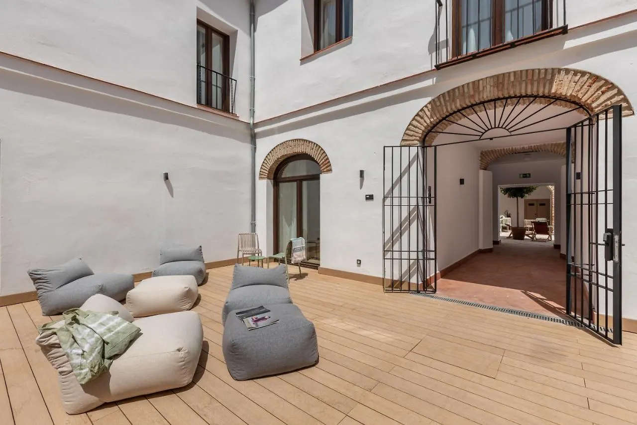 הוסטל Libere Cordoba Patio Santa Marta אכסניה