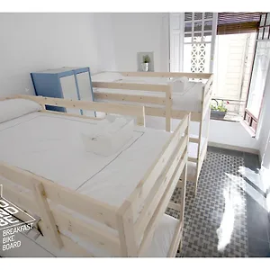 Bed And Be Albergue