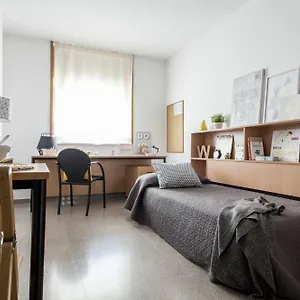 residencia-universitaria-campus-de-montilivi.topbarcelonahotels.com/